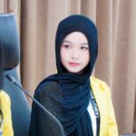 ekretaris Fraksi Ledia Hanifa A, Memberikan Pembekalan internship UNNES